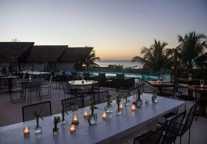 Hotelli Villas Hm Palapas del Mar