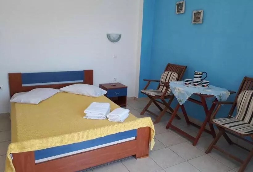 Iremia Rooms