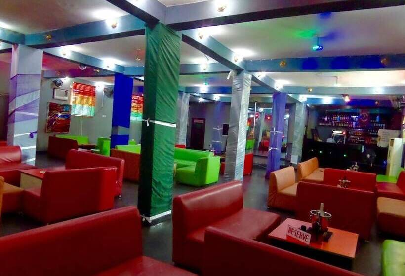 Kdt Hotels And Suites