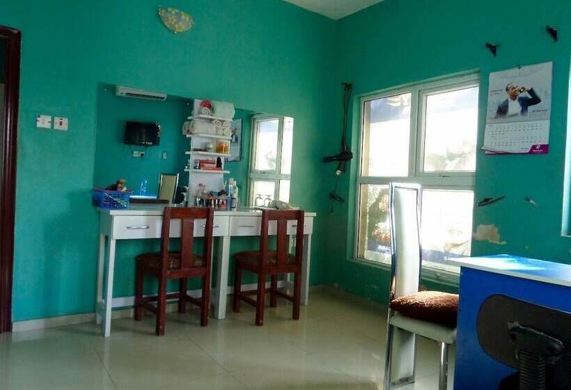 Kdt Hotels And Suites