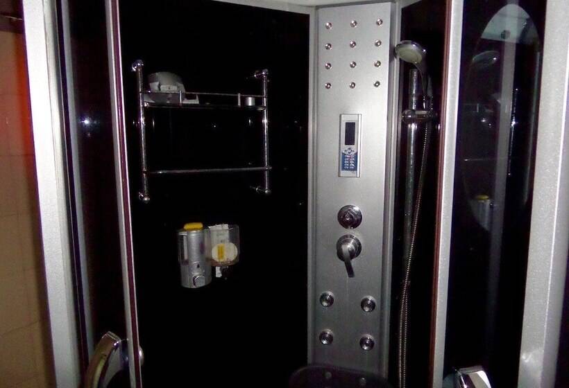 Kdt Hotels And Suites