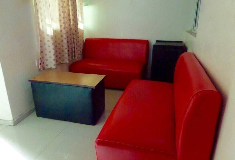 Kdt Hotels And Suites