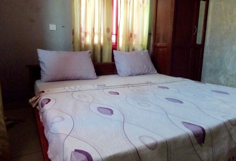 Kdt Hotels And Suites