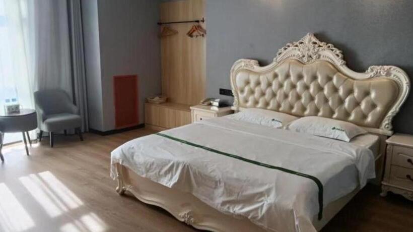 Отель Greentree Inn Chuzhou City Quanjiao County High Speed Italy Trade City Business
