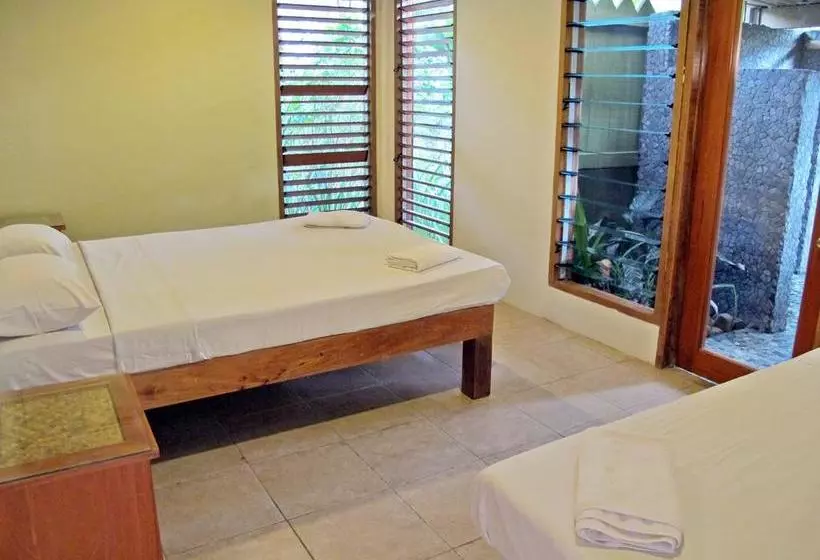 Retkeilymaja Beachouse Resort