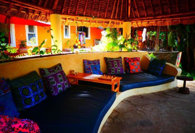 هاستل Diani Backpackers