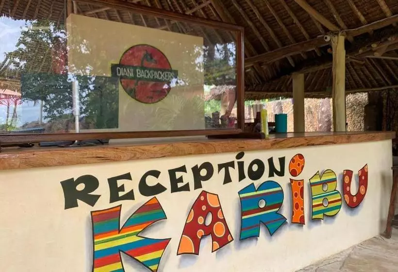 هاستل Diani Backpackers