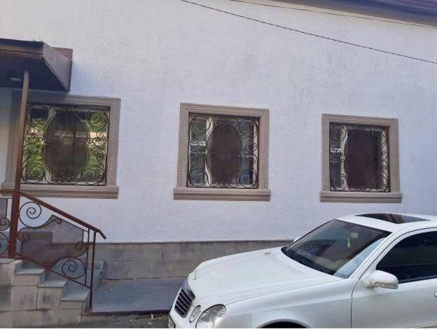 هاستل Royal Boutique Hotel On Kievyan