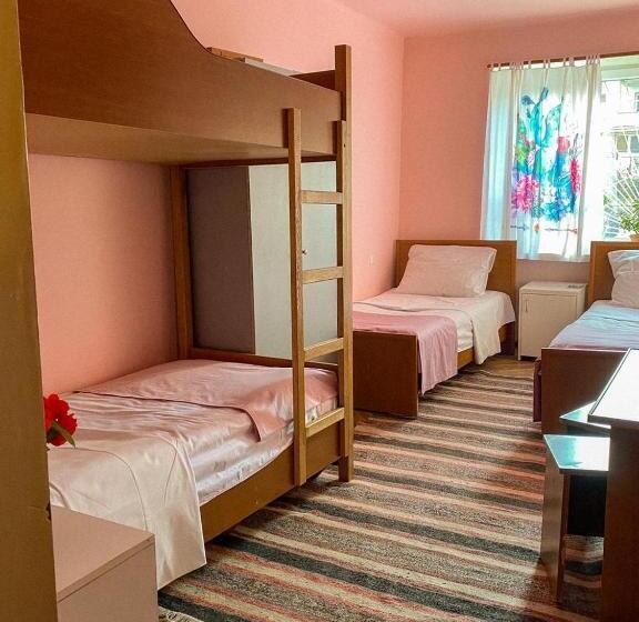 Aregak B&b And Tours