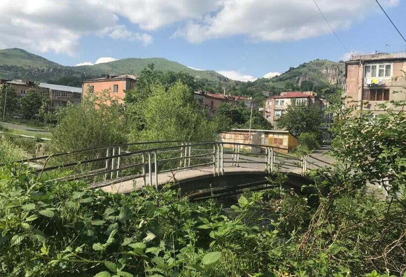 Aregak B&b And Tours