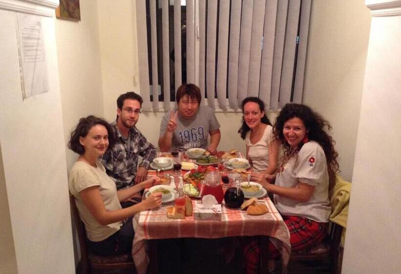 Aregak B&b And Tours