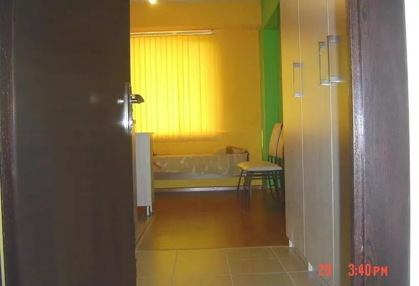 Armenia Hostel