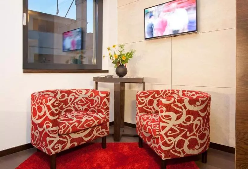 Parliament Penthouse Boutique B&b