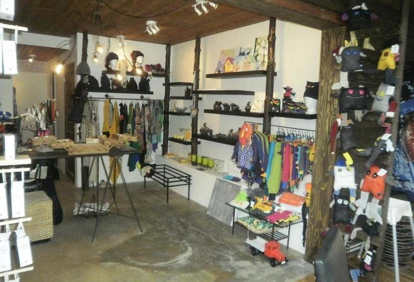 تختخواب و صبحانه Gallerí Gistiheimili Laugarvatn