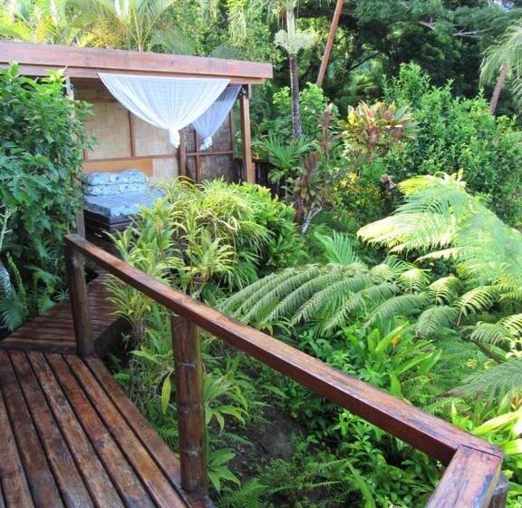 مبيت وإفطار Naveria Heights Lodge