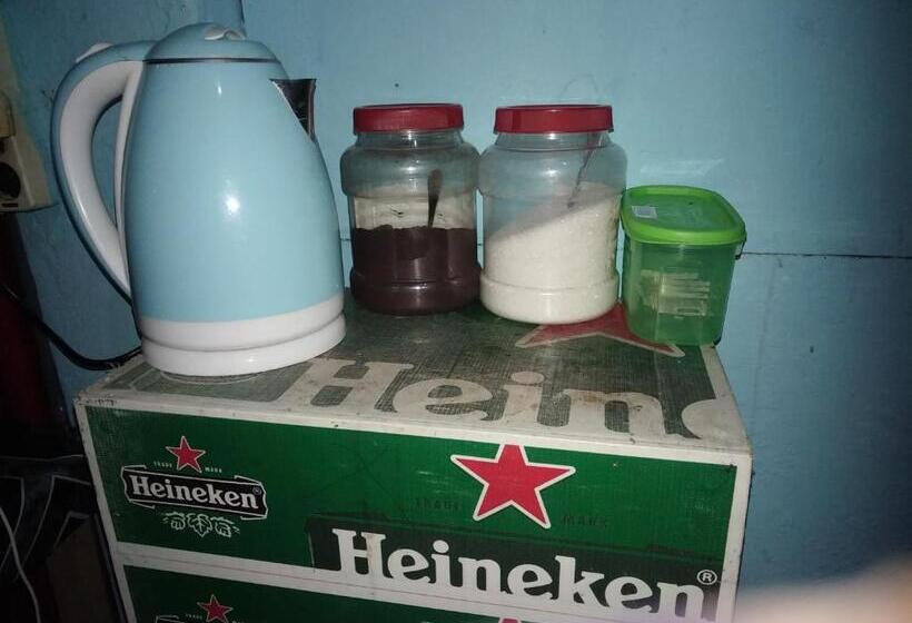 Casa Minha Backpackers Hostel