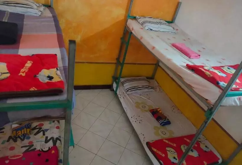 Casa Minha Backpackers Hostel