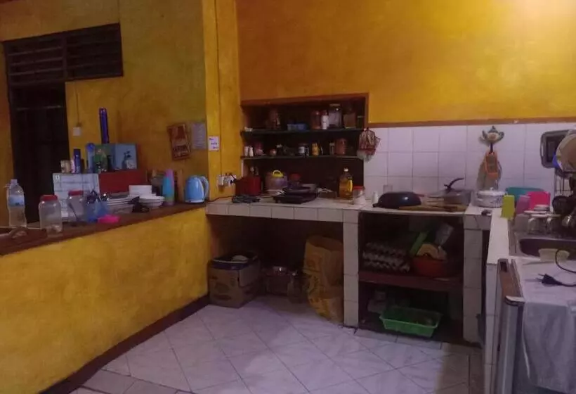 Casa Minha Backpackers Hostel