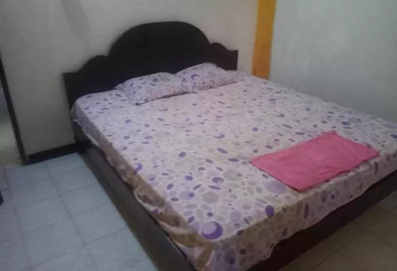 Casa Minha Backpackers Hostel