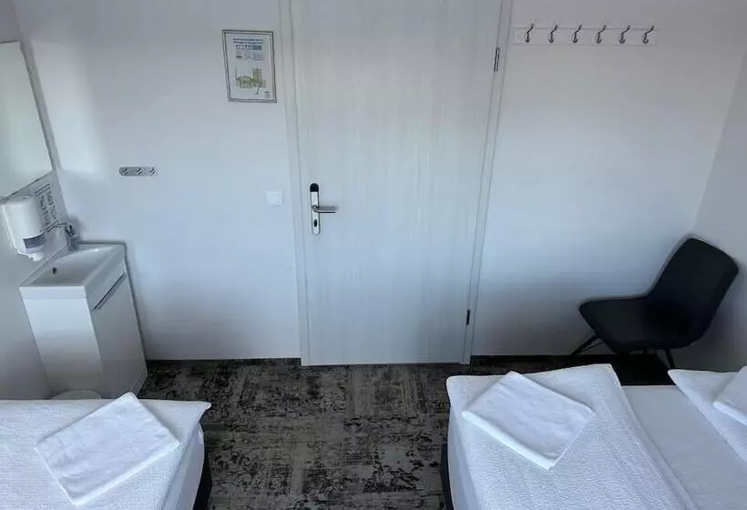 Hofn Hostel