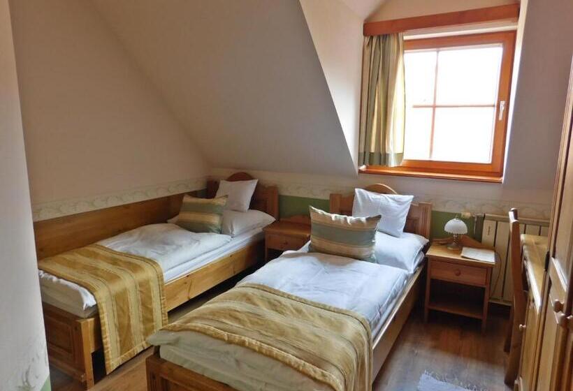 בית מלון כפרי Berki Vendéglő és