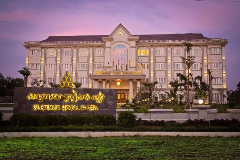 Hotel Glorious