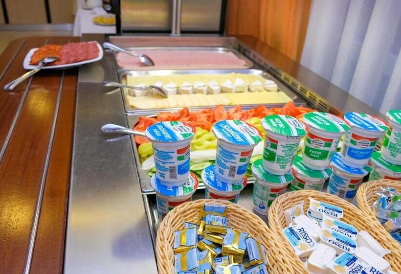 בית מלון כפרי Harkányi Psoriasis Centrum