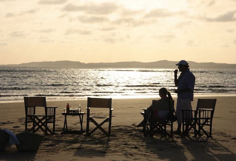 هتل The Red Pepper House