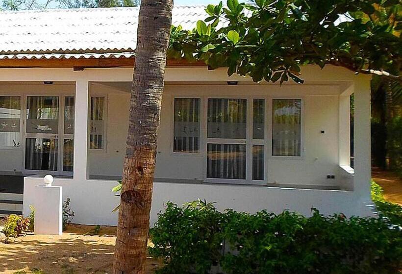 هتل Village Vacances Awale Plage