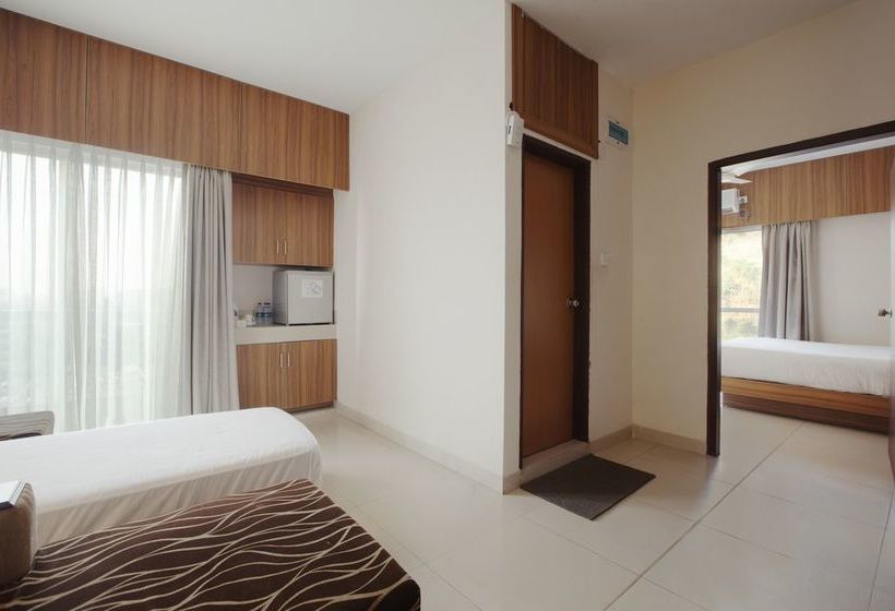 Neeshorgo Hotel & Resort