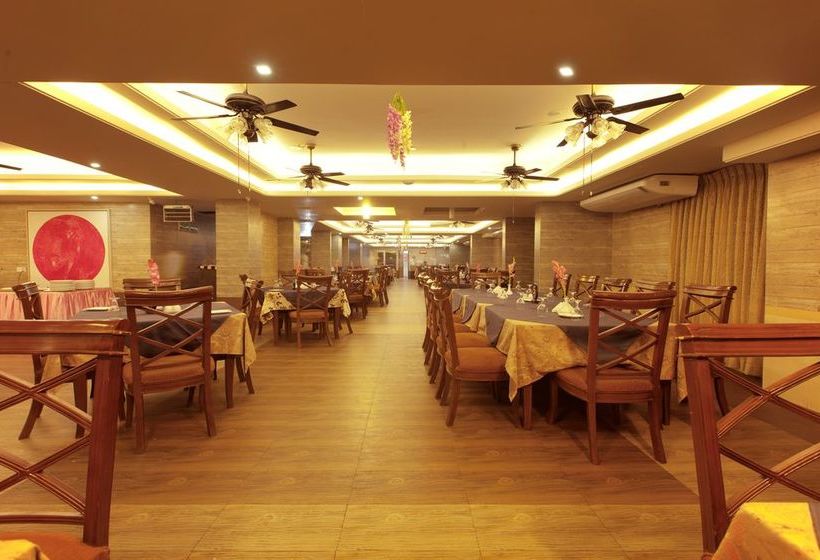 Neeshorgo Hotel & Resort