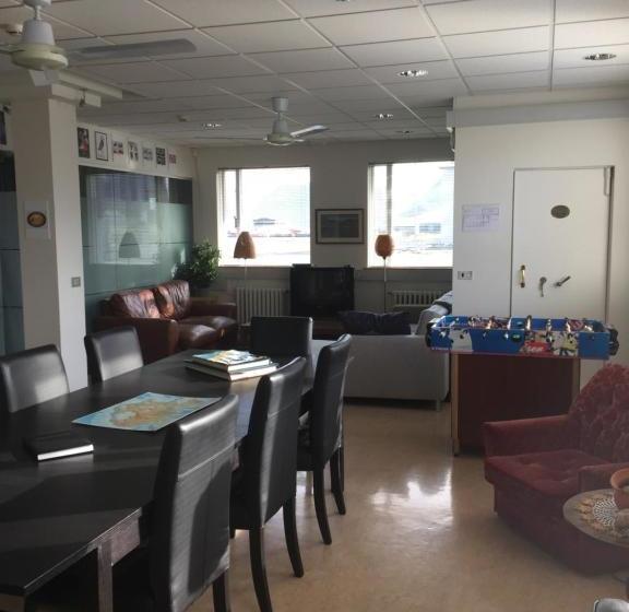 هاستل Síma Apartment