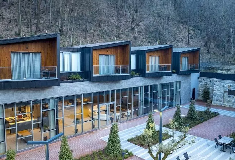 Majatalo Melekona House