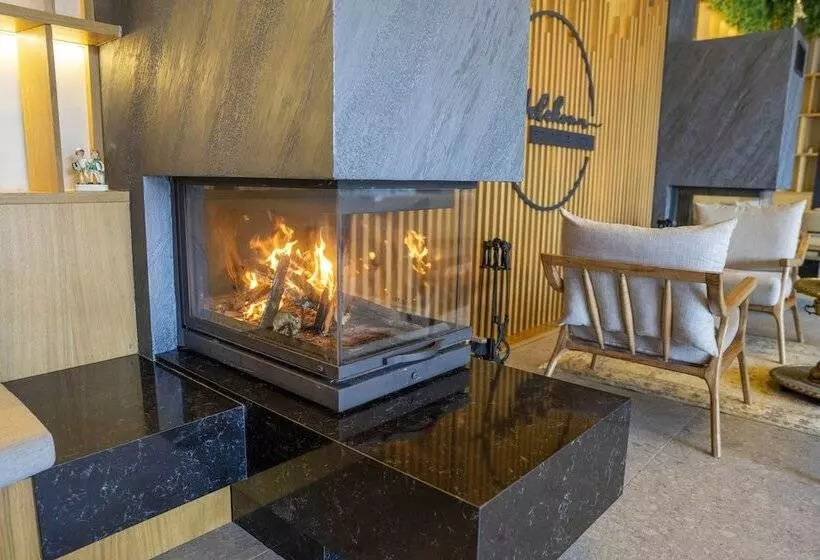 Majatalo Melekona House