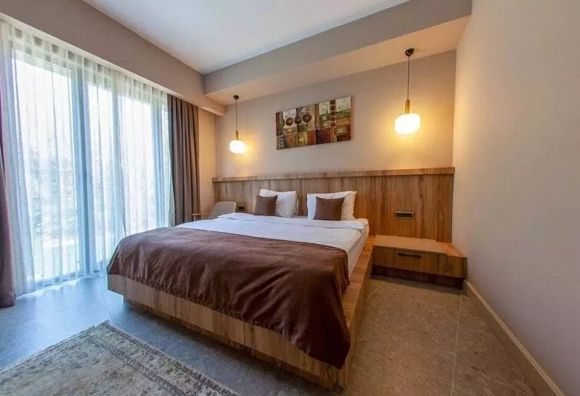 Majatalo Melekona House