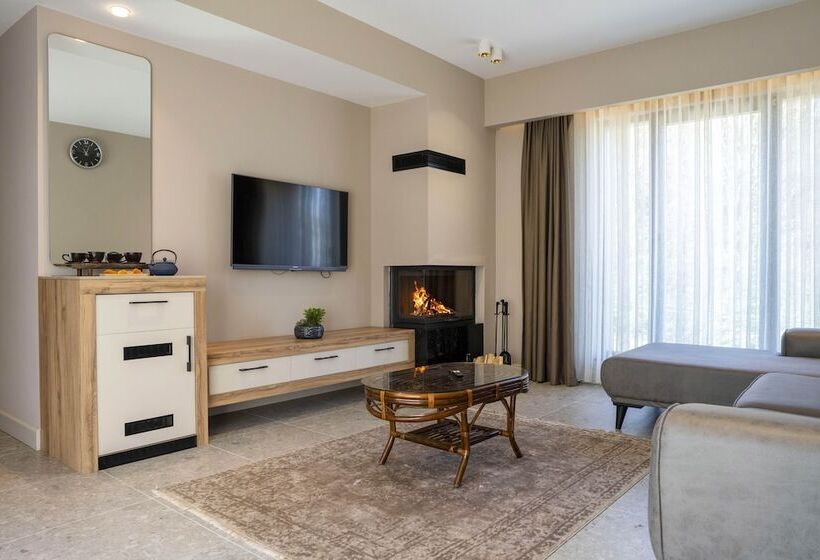 پانسیون Melekona House