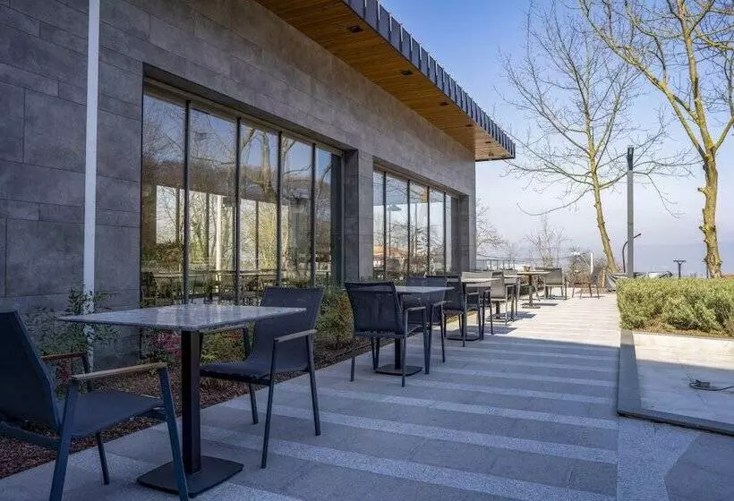 Majatalo Melekona House