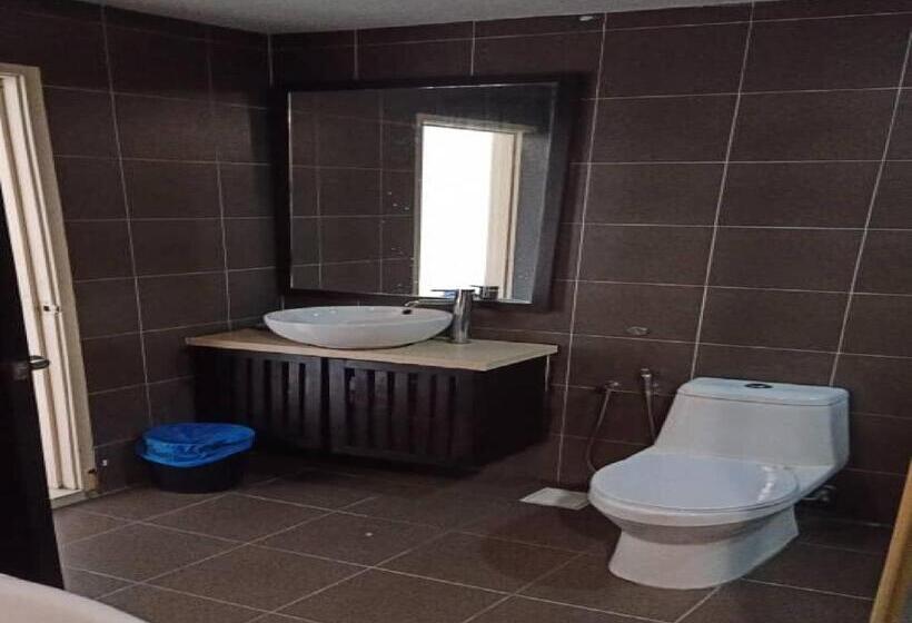 5pax Gold Coast Morib Resort   Banting Sepang Klia Tanjung Sepat