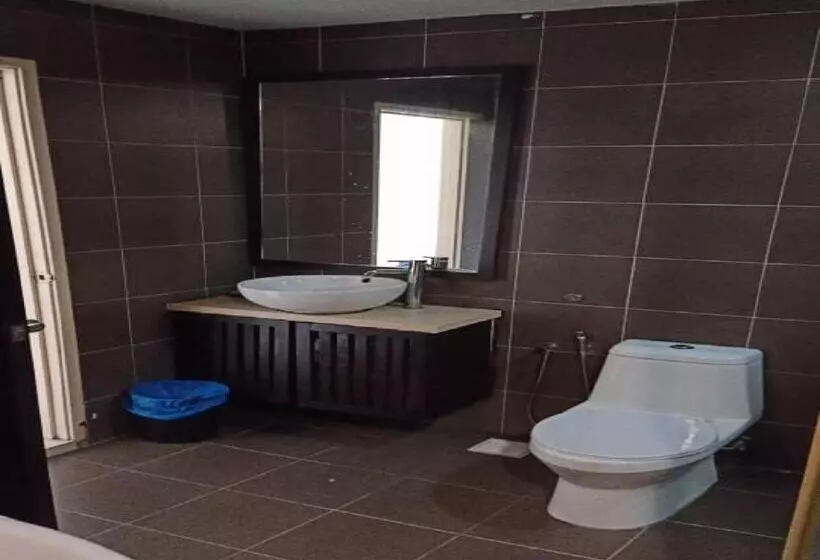 5pax Gold Coast Morib Resort   Banting Sepang Klia Tanjung Sepat