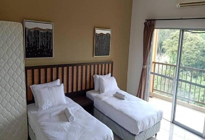 5pax Gold Coast Morib Resort Banting Sepang Klia Tanjung Sepat