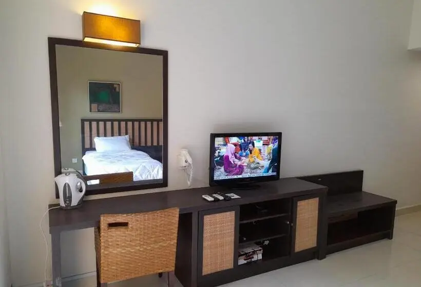 5pax Gold Coast Morib Resort   Banting Sepang Klia Tanjung Sepat