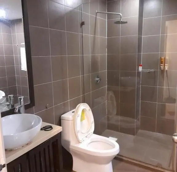 5pax Gold Coast Morib Resort   Banting Sepang Klia Tanjung Sepat