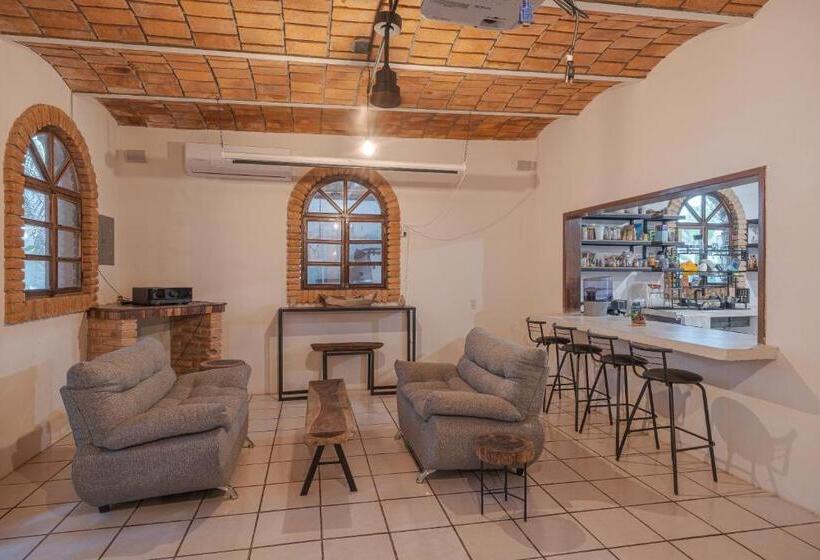 ホテル El Refugio De Sayulita   Health And Wellness House