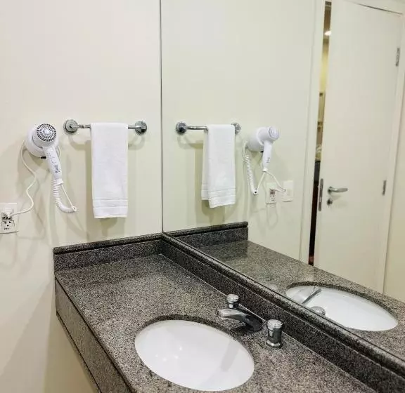 هتل Flat Aeroporto