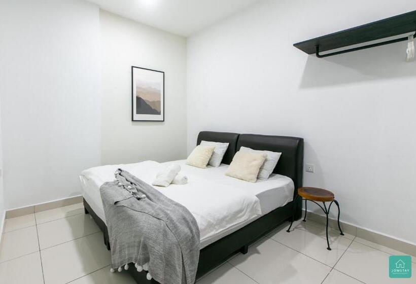 Jomstay Octagon Duplex Penthouse Ipoh Town