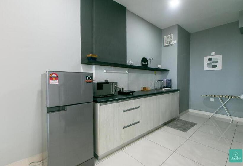 Jomstay Octagon Duplex Penthouse Ipoh Town