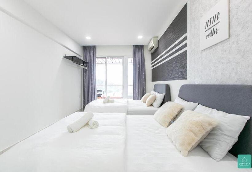 Jomstay Octagon Duplex Penthouse Ipoh Town