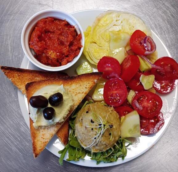 پانسیون Casa Bradul Voronet