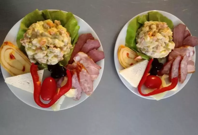 Majatalo Casa Bradul Voronet