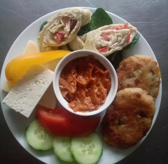 Majatalo Casa Bradul Voronet